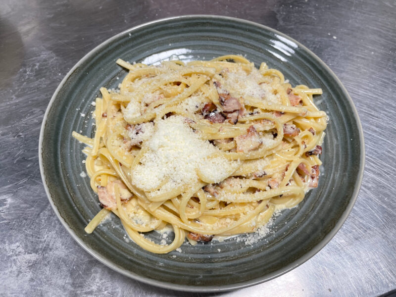 Pasta carbonaraa